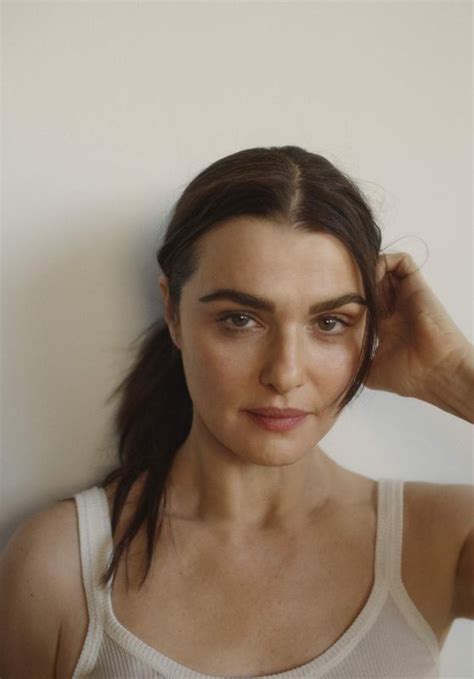 Rachel Weisz photo