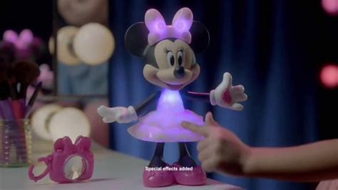 Rainbow Dazzle Minnie TV Spot, 'Perfect Outfit' featuring Isabella Vega
