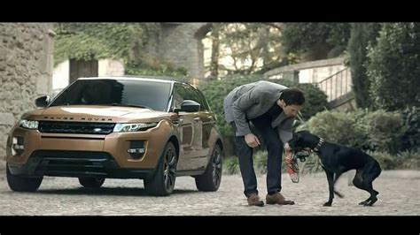 Range Rover Evoque TV commercial - Scarf