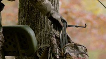 Realtree EZ Hanger TV Spot, 'Arm's Length'