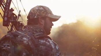 Realtree Edge TV Spot, 'Don't Settle'