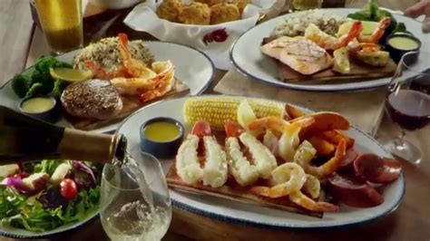 Red Lobster Cedar-Plank Seafood TV Spot, 'Planked to Perfection'