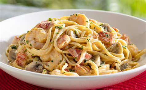 Red Lobster Creamy Shrimp and Cheese Linguini logo