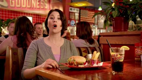 Red Robin Bottomless Steak Fries TV Spot, 'Booyah' featuring Melanie Paxson