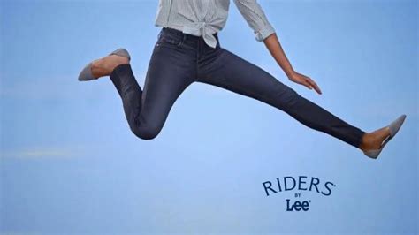 Riders by Lee Jeans TV Spot, 'Bounce Back Denim' created for Lee Jeans