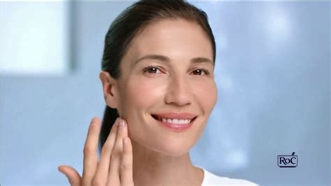 RoC Retinol Correxion Max Daily Hydration Crème TV Spot, 'Both Worlds' created for RoC Skin Care