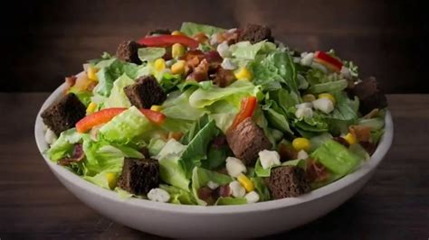 Ruby Tuesday Endless Garden Bar TV Spot, 'Up to 50 Toppings'