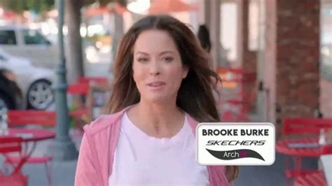 SKECHERS Arch Fit TV Spot, 'Enjoy My Day' Featuring Brooke Burke featuring Brooke Burke
