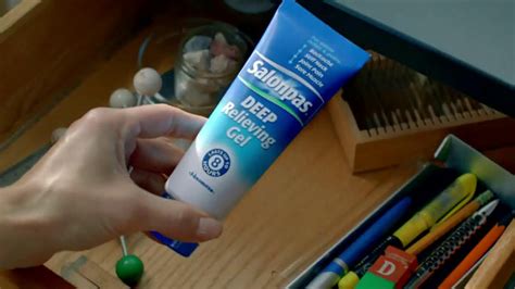 Salonpas DEEP Relieving Gel + Jet Spray TV Spot, 'Long Lasting Pain Relief'