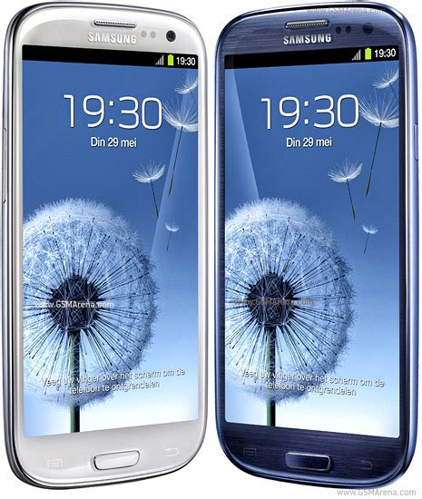 Samsung Galaxy S III TV Spot, 'Music Poster'