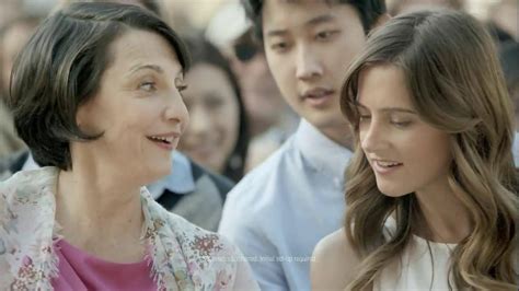 Samsung Galaxy S4 TV Spot, 'Grad Photo' featuring Daniel Hagen