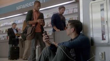 Samsung Galaxy S5 TV Spot, 'Wall Huggers' featuring Annie Tedesco