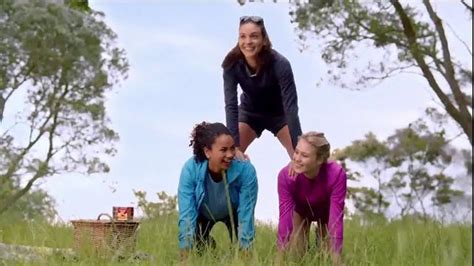 Sargento Balanced Breaks TV Spot, 'Good Things Come in Three'
