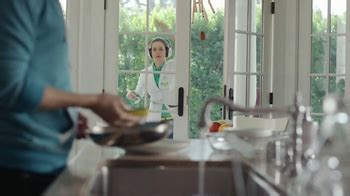 Scotch Brite Stay Clean TV Spot, 'Listener'