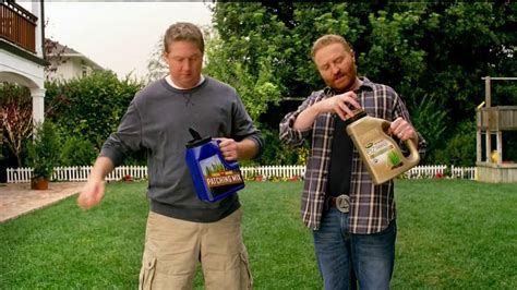 Scotts EZ Seed TV commercial - Lawn Patch