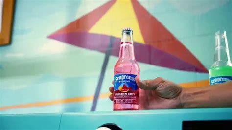 Seagram's Escapes TV Spot, 'Haz que la felicidad suceda'