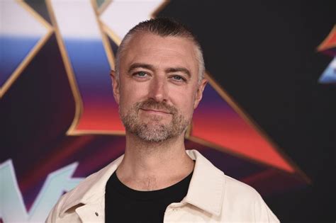 Sean Gunn tv commercials