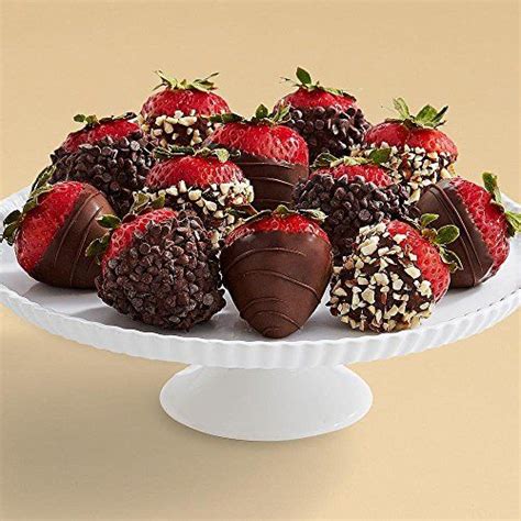 Shari's Berries Full Dozen Gourmet Dipped Christmas Strawberries