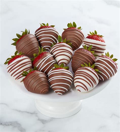 Shari's Berries Full Dozen Hand-Dipped Belgian Chocolate Strawberries