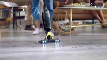 Shark VACMOP TV Spot, 'Innovative Disposable Pad'