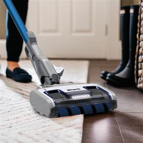 Shark Vertex UltraLight Corded Stick Vacuum With DuoClean PowerFins logo