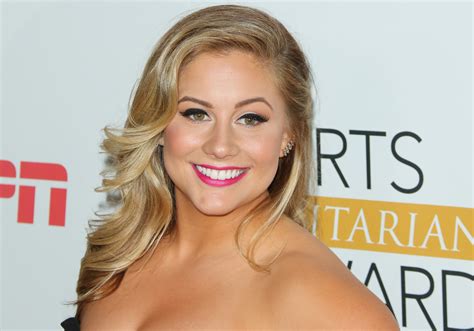 Shawn Johnson photo