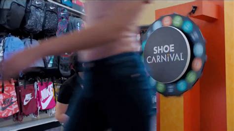 Shoe Carnival TV Spot, 'Regreso a clases: ¡La diversión no termina!' canción de X Ambassadors