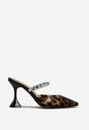 ShoeDazzle Faizah Pointed Toe Pump logo