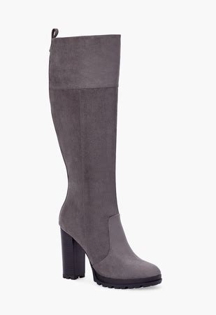 ShoeDazzle Shandee Tall Boot logo