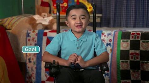 Shriners Hospitals for Children TV commercial - La historia de Gael con Carlos Hermosillo