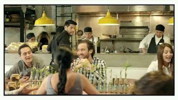 Silka TV Spot, 'Daniel el camarero' created for Silka