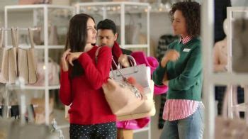 Simon Premium Outlets TV commercial - Holidays: Gift for Mom