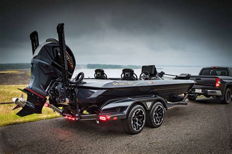 Skeeter Boats FXR20