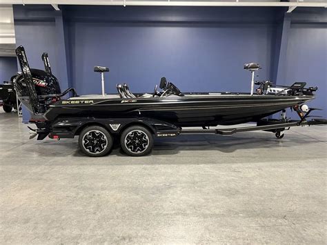 Skeeter Boats FXR21 Apex Boat