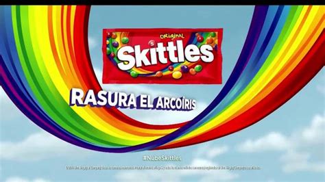 Skittles TV Spot, 'La Nube' featuring Eduardo Iduñate