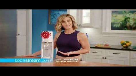 SodaStream TV commercial - Perfect Gift: Hydration Bundle