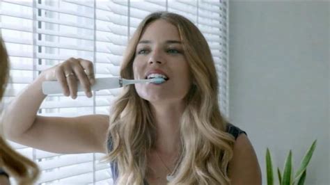 Sonicare TV Spot, 'Start Your Day With Expertise'