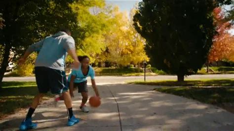 Sports Authority TV commercial - Unplug: Fitness, Cash Card