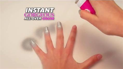 Spray Perfect TV Spot, 'Spray On Nail Polish'