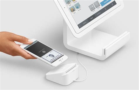 Square Stand for Contactless and Chip logo