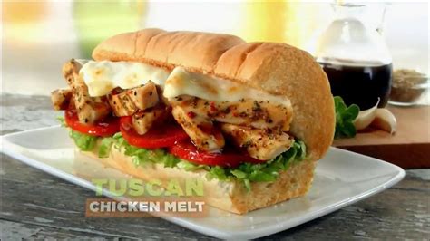 Subway Tuscan Chicken Melt TV Spot, 'Fall In Love'