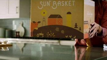 Sun Basket TV Spot, 'Oven-Ready Meals' featuring Libby Kay