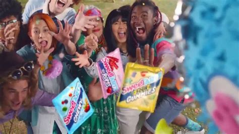 SweeTARTS TV Spot, 'Gotta Get It' Song by Xenia Pax