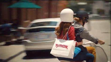 TJ Maxx TV Spot, 'Fall Crush' featuring Kimberlyn Parris