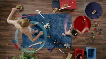 TJX Companies TV Spot, 'For Those Who Love to Discover'