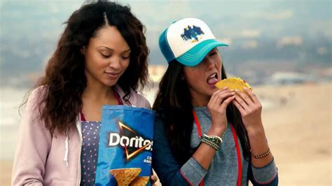 Taco Bell Doritos Locos Tacos TV Spot, 'Bag Pass' Song by New Politics featuring Victor Rasuk