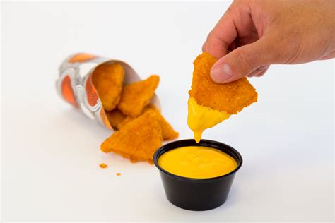 Taco Bell Naked Chicken Chips logo