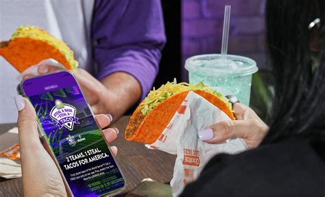 Taco Bell Steal a Base, Steal a Taco TV Spot, '2016 World Series'