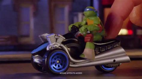 Teenage Mutant Ninja Turtles T-Machines TV commercial - The Chase