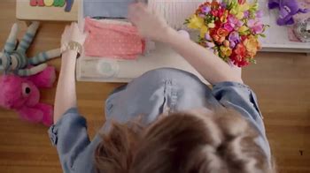 The Bouqs Company Mother's Day Collection TV Spot, 'All the Moms in Your Life'